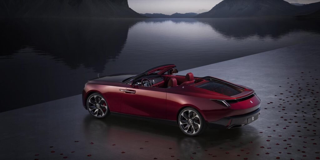 16 Expensive Cars In The World You’d Totally Kill Someone To Drive